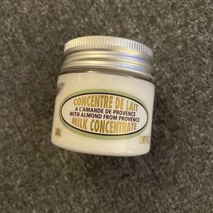 Concentre De Lait Almond Milk Cream